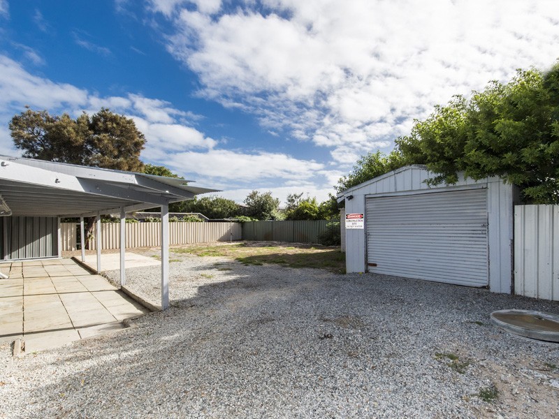 9 Henson Street, Silver Sands WA 6210
