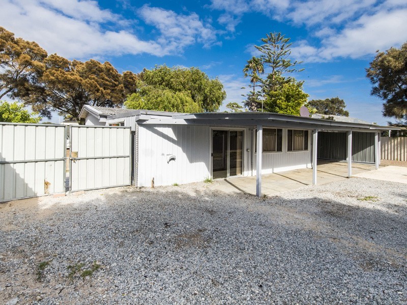 9 Henson Street, Silver Sands WA 6210