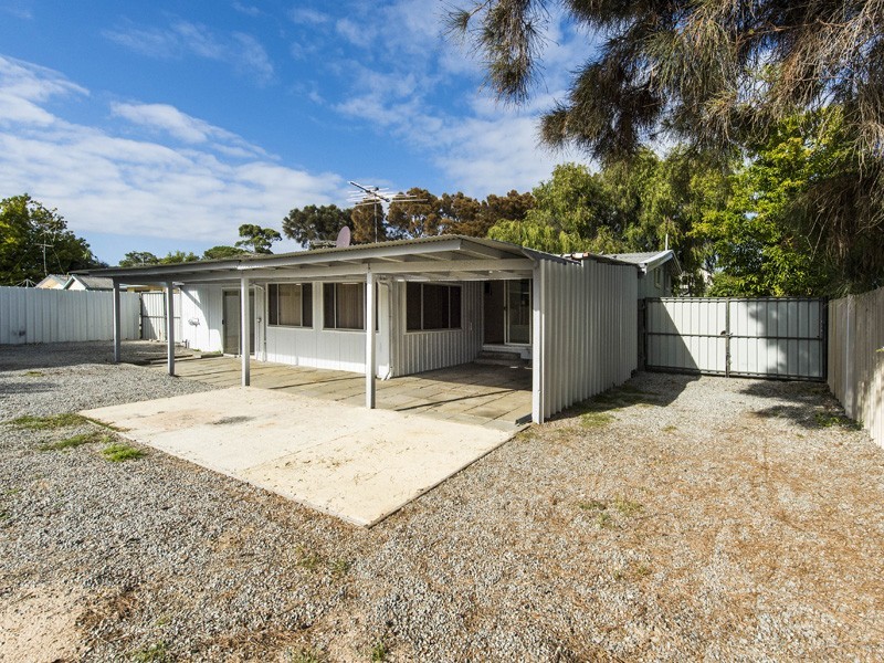 9 Henson Street, Silver Sands WA 6210
