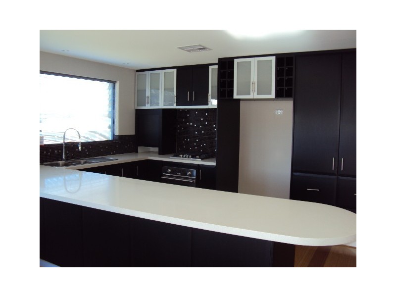 2/9 Dorsodura Way, Mandurah WA 6210