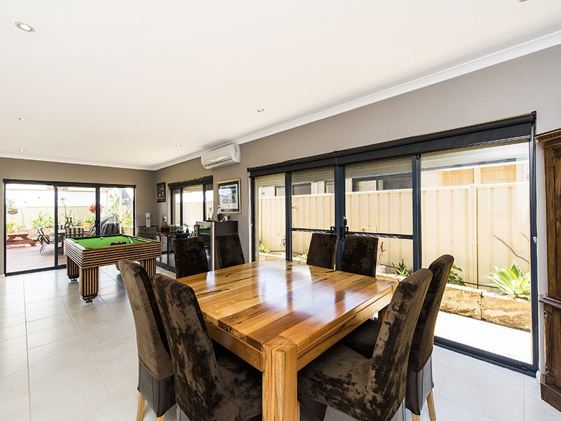 16 Yindana Boulevard, Lakelands WA 6180
