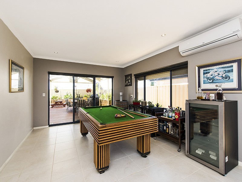 16 Yindana Boulevard, Lakelands WA 6180