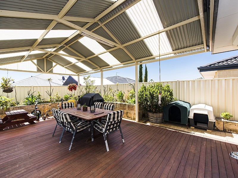 16 Yindana Boulevard, Lakelands WA 6180