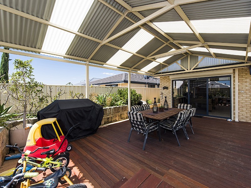 16 Yindana Boulevard, Lakelands WA 6180