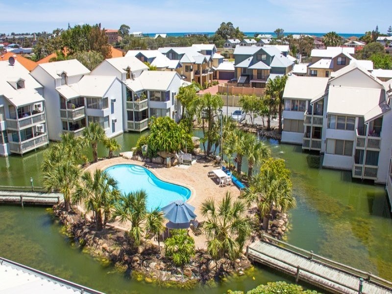 26/132 Mandurah Tce, Mandurah WA 6210