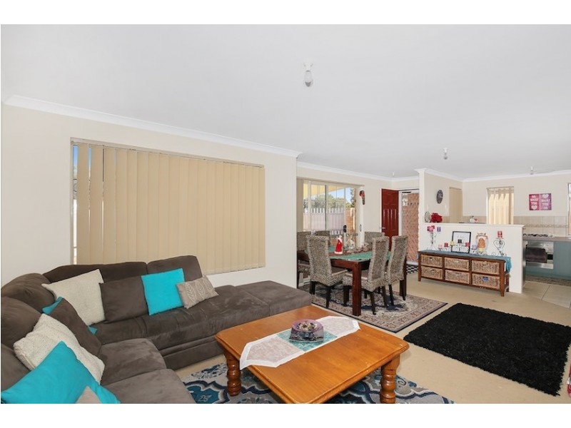 1/18 Binnar Court, Erskine WA 6210