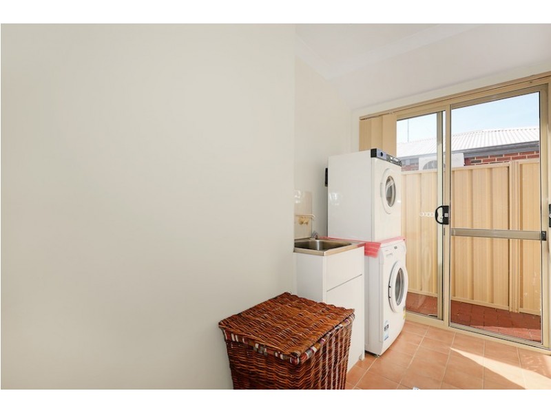 1/18 Binnar Court, Erskine WA 6210