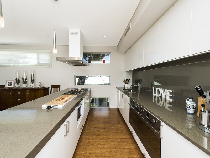 7 Whimbrel Crescent, Coodanup WA 6210