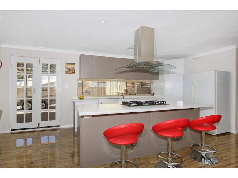 13 Broadfield Retreat, Erskine WA 6210