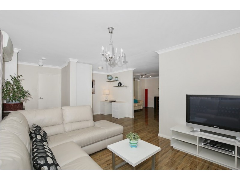 13 Broadfield Retreat, Erskine WA 6210