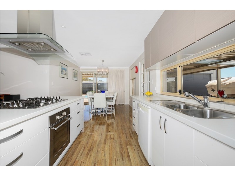 13 Broadfield Retreat, Erskine WA 6210