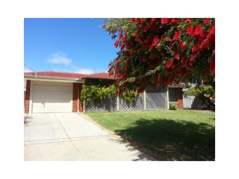 11 Rathmines Place, Coodanup WA 6210