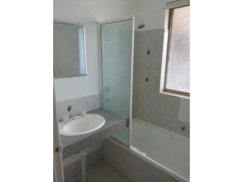 11 Rathmines Place, Coodanup WA 6210