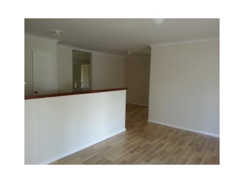 11 Rathmines Place, Coodanup WA 6210