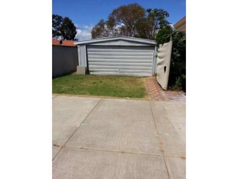 11 Rathmines Place, Coodanup WA 6210