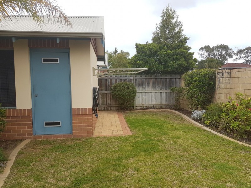 12/1 Waterside Drive, Dudley Park WA 6210