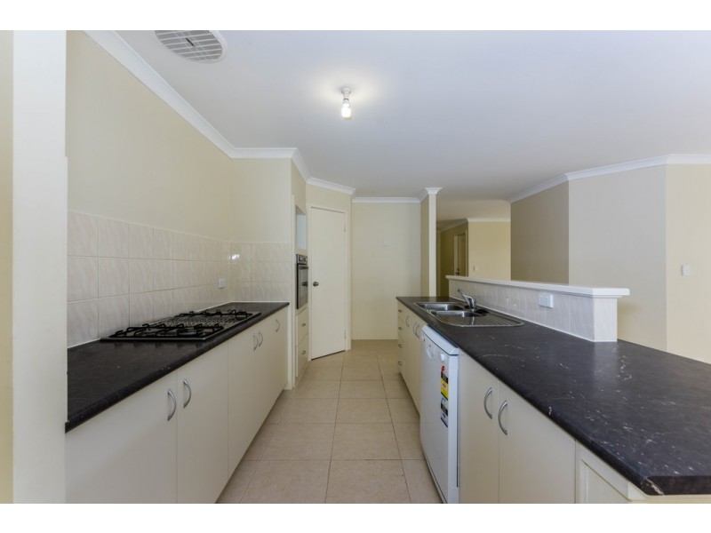 346 Oakmont Avenue, Meadow Springs WA 6210