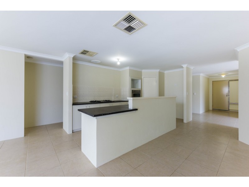 346 Oakmont Avenue, Meadow Springs WA 6210