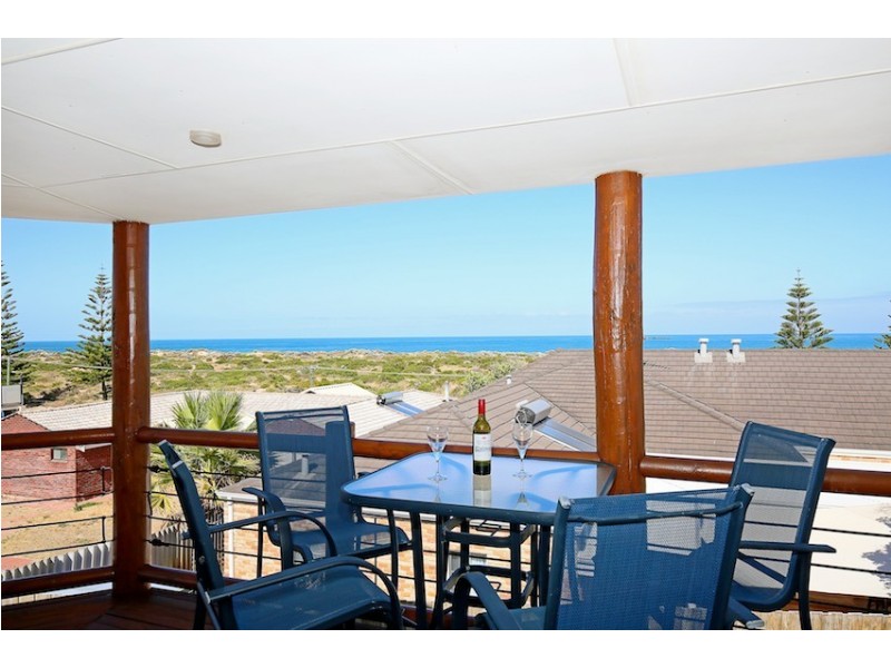 19 Indiana Parade, Singleton WA 6175