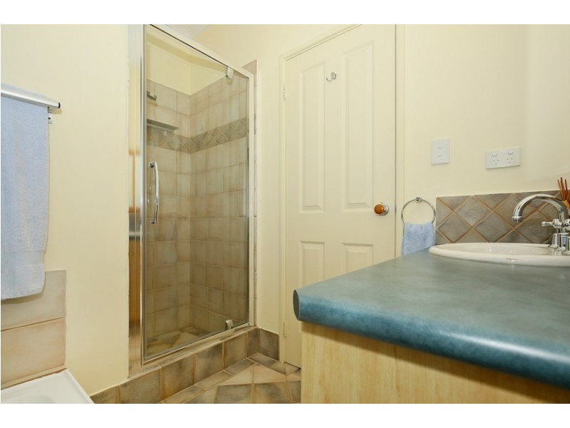 19 Indiana Parade, Singleton WA 6175