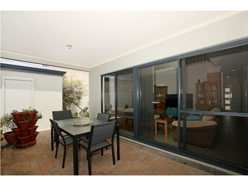 32B Gibson Street, Mandurah WA 6210