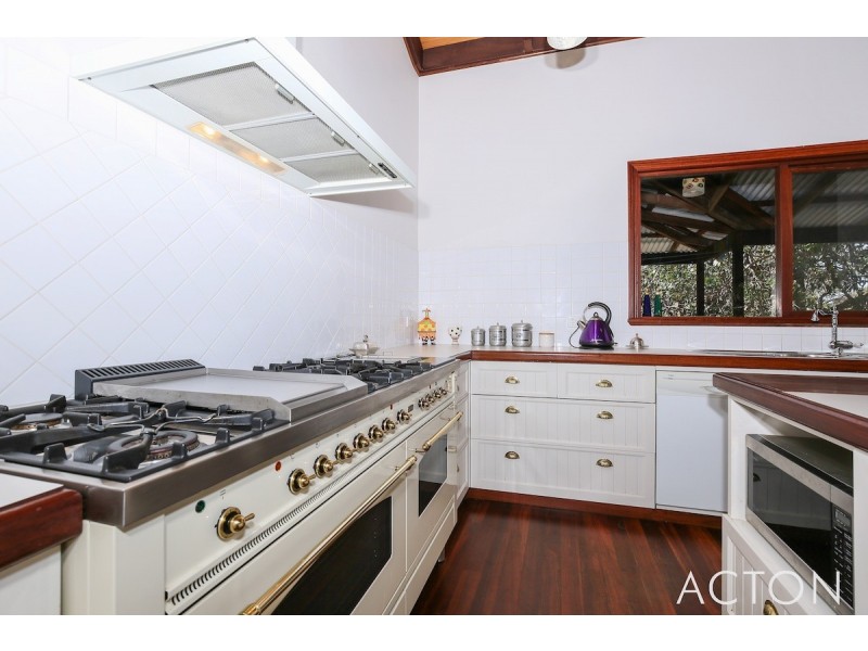 3 Terrigal Place, Bouvard WA 6211