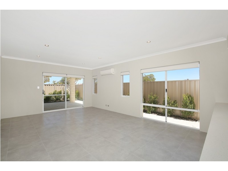 34 Marina Quay Drive, Erskine WA 6210