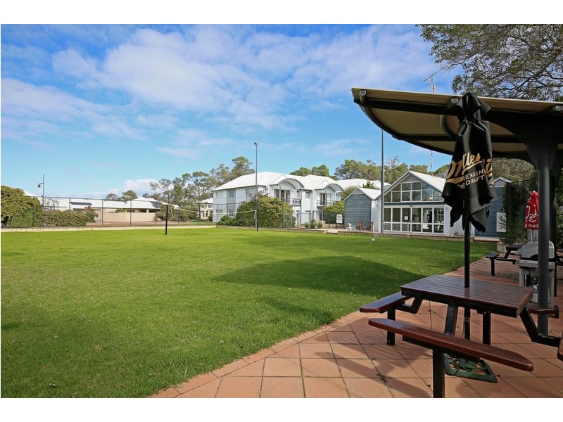 34 Marina Quay Drive, Erskine WA 6210