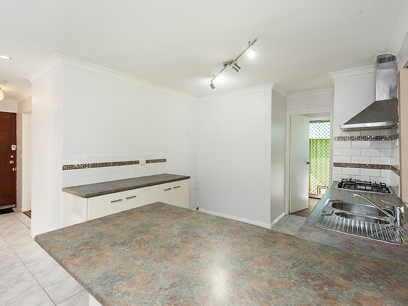 22 Elderberry Circle, Halls Head WA 6210