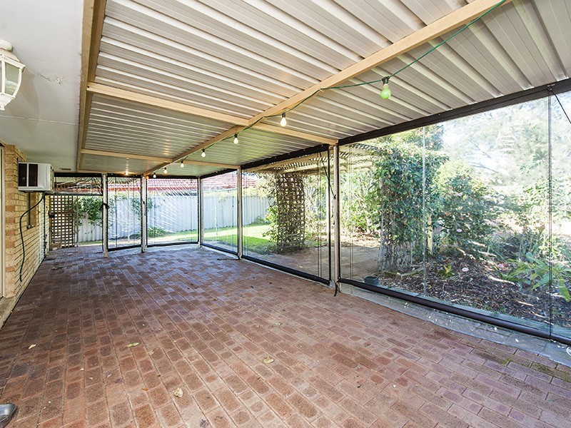 22 Elderberry Circle, Halls Head WA 6210