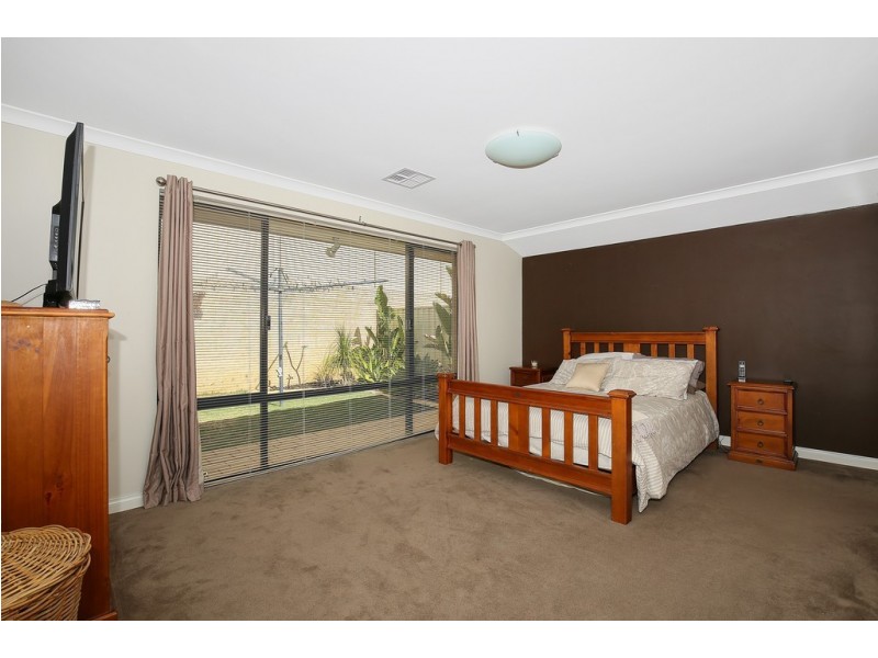 47 Yindana Boulevard, Lakelands WA 6180