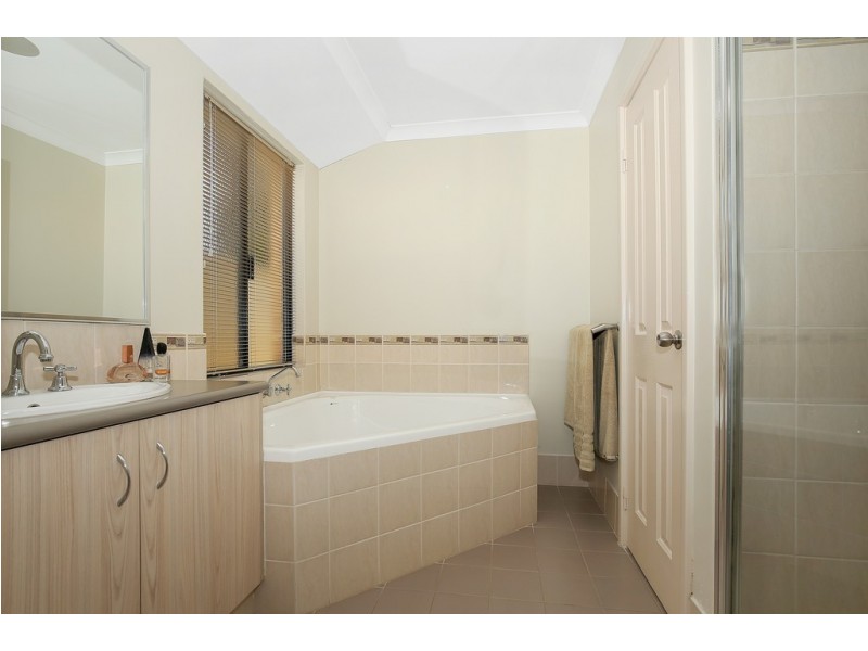 47 Yindana Boulevard, Lakelands WA 6180