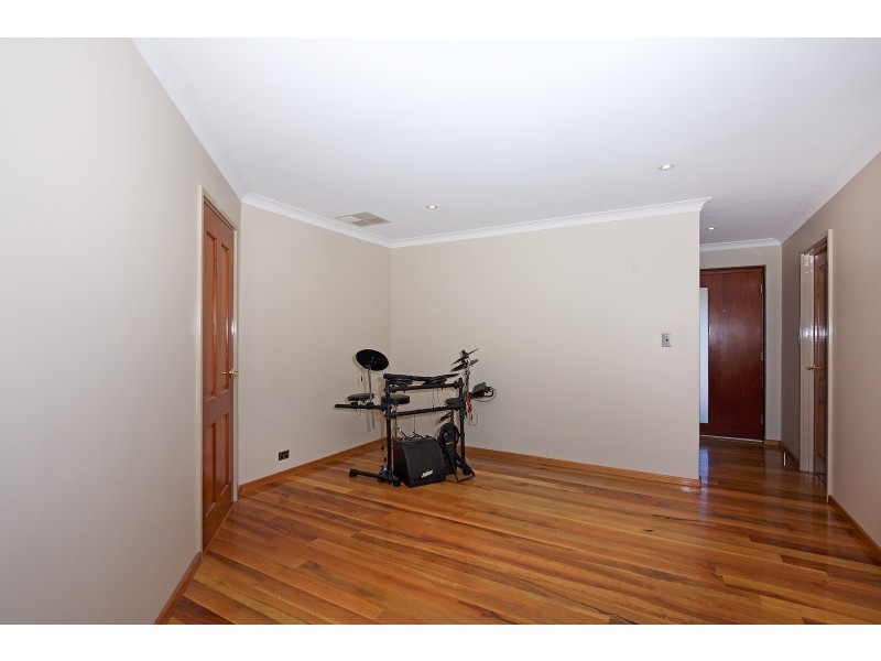 45 Sievewright Street, Silver Sands WA 6210