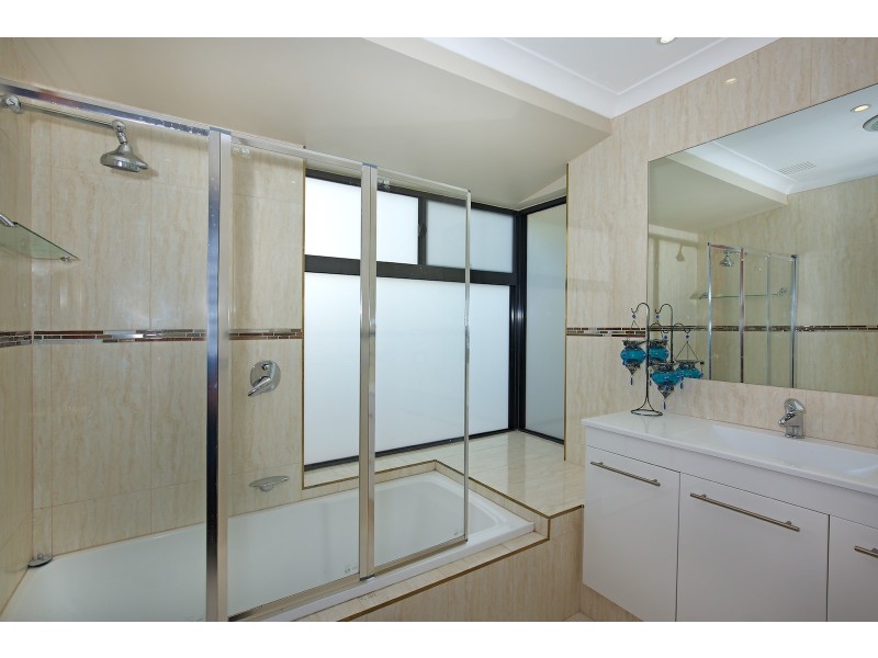 45 Sievewright Street, Silver Sands WA 6210