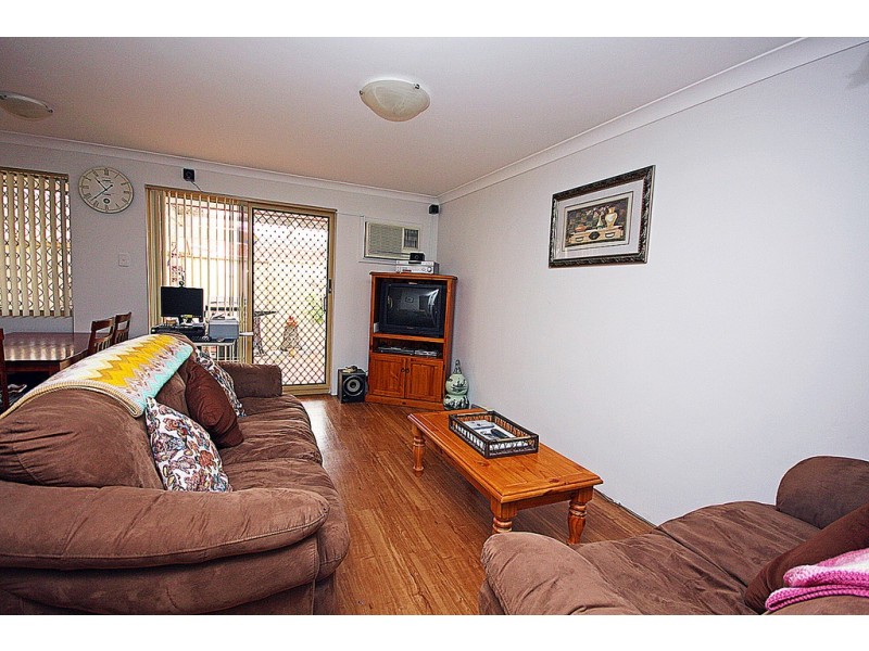 2/25 Tuckey Street, Mandurah WA 6210