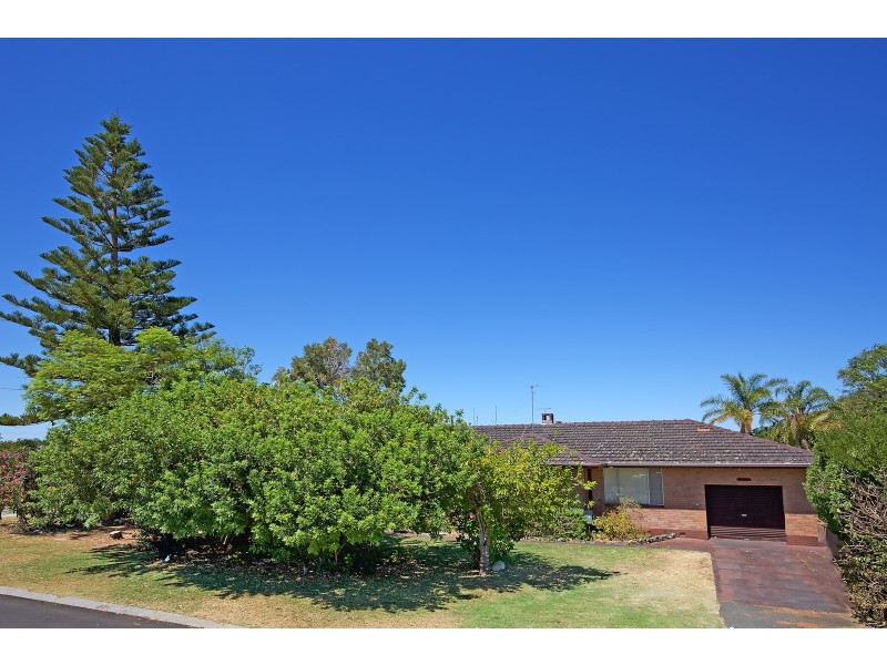 22 Comet Street, Dudley Park WA 6210