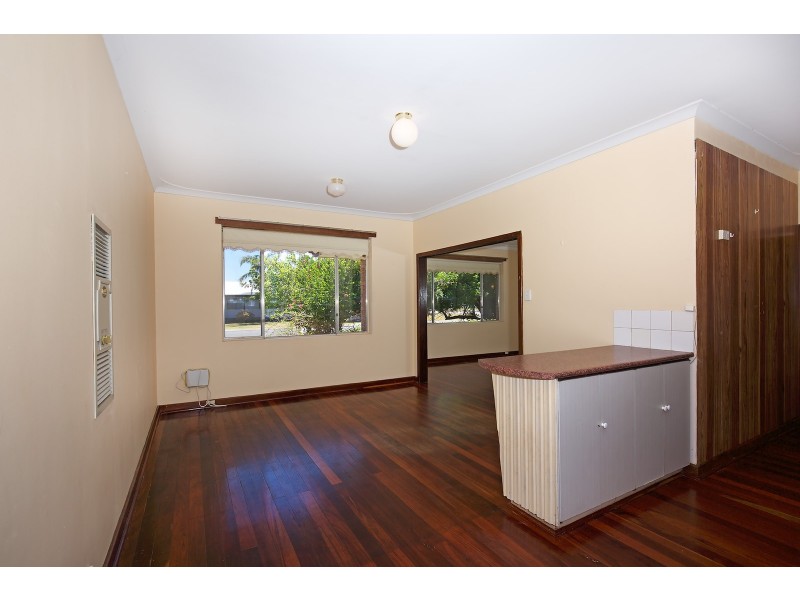 22 Comet Street, Dudley Park WA 6210