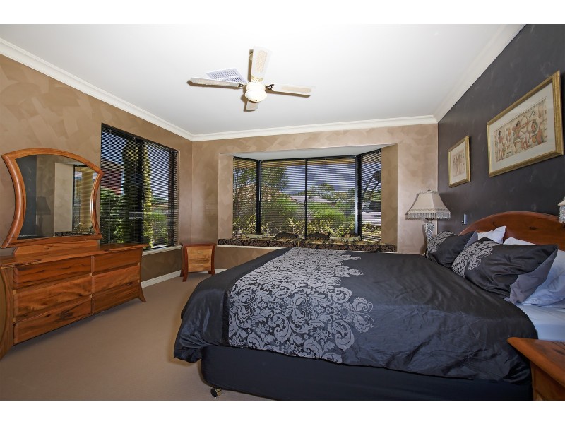 13 Mayfair Mews, Meadow Springs WA 6210