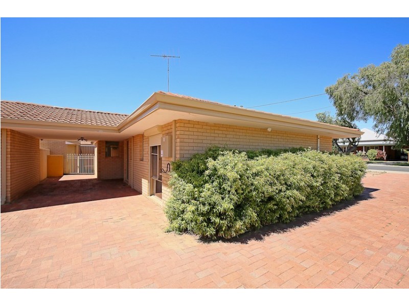 1/8 Gibson Street, Mandurah WA 6210