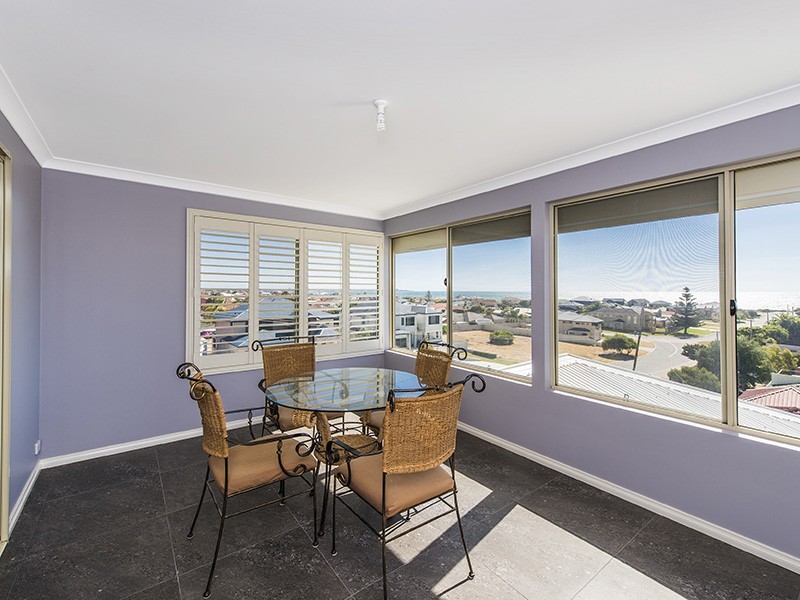22-24 Acheron Road, San Remo WA 6210