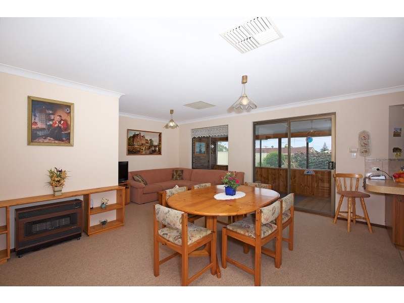 30 Perseus Road, Silver Sands WA 6210