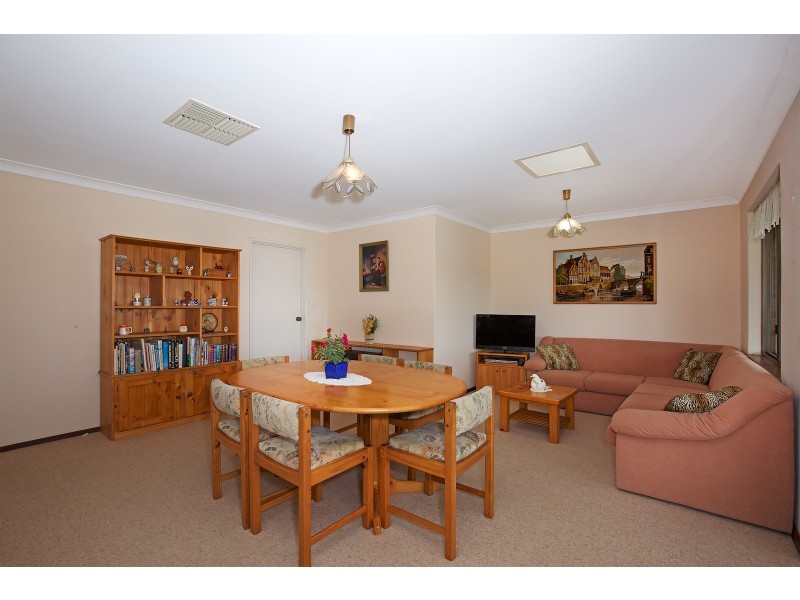 30 Perseus Road, Silver Sands WA 6210