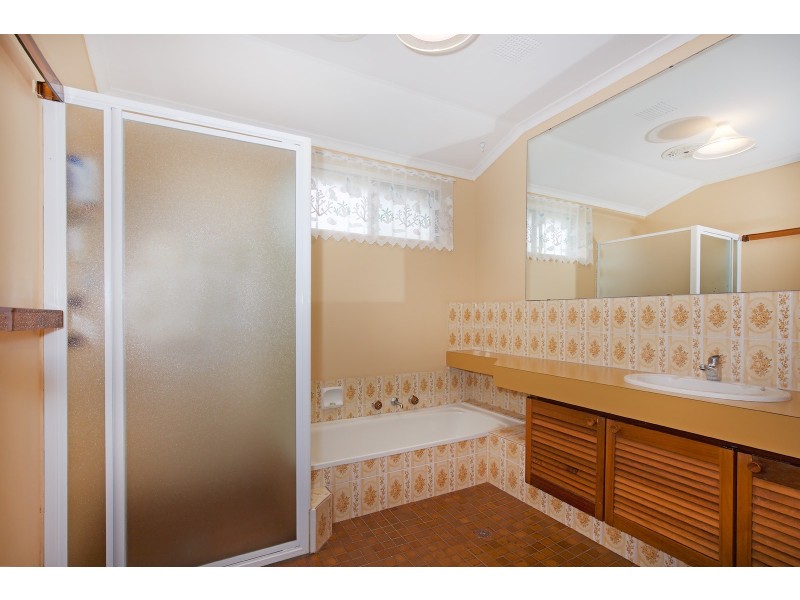 30 Perseus Road, Silver Sands WA 6210