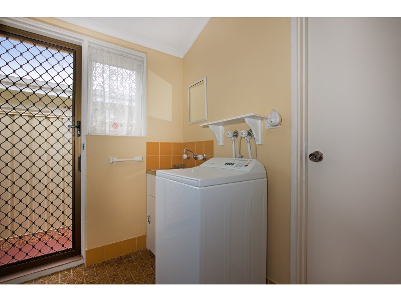 30 Perseus Road, Silver Sands WA 6210