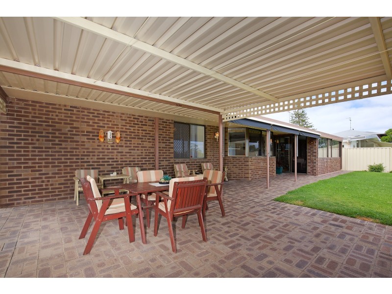 30 Perseus Road, Silver Sands WA 6210