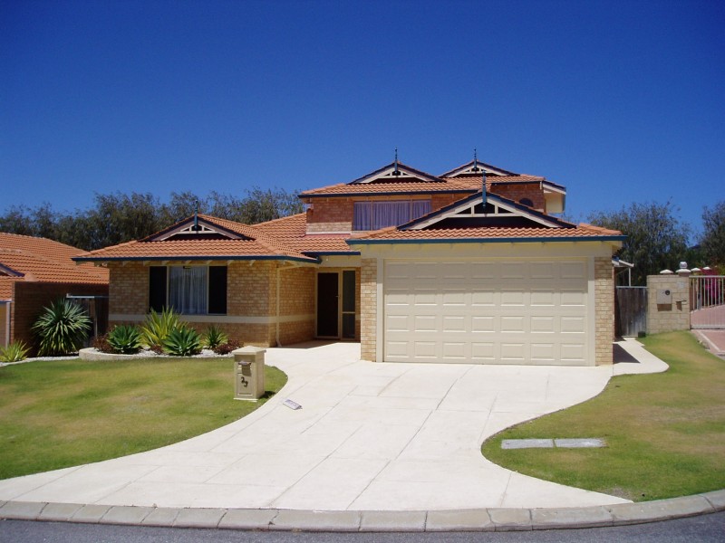 25 Magnetic Sq, Halls Head WA 6210