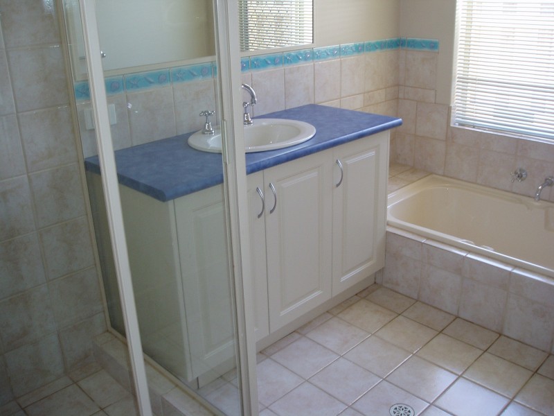 25 Magnetic Sq, Halls Head WA 6210