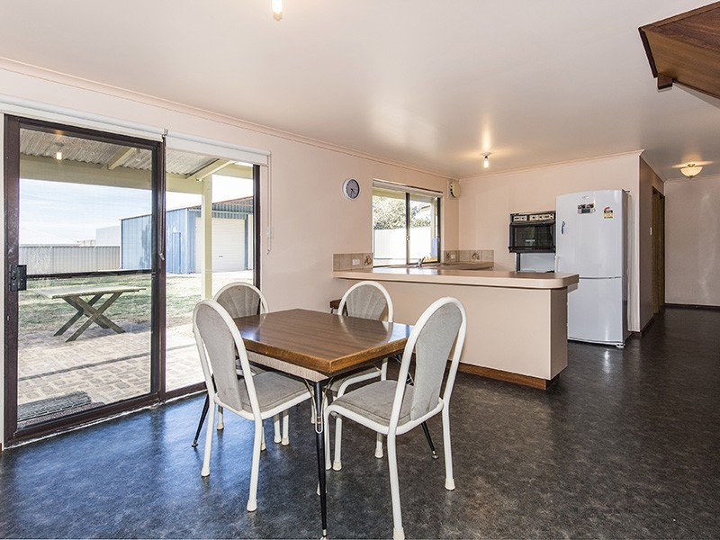 24 Vanessa Road, Falcon WA 6210
