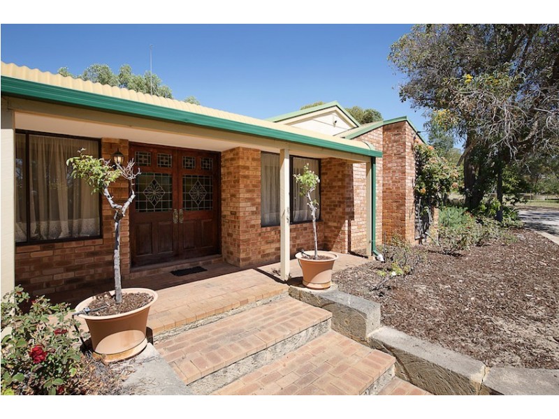 240 Mortimer Rd, Wellard WA 6170