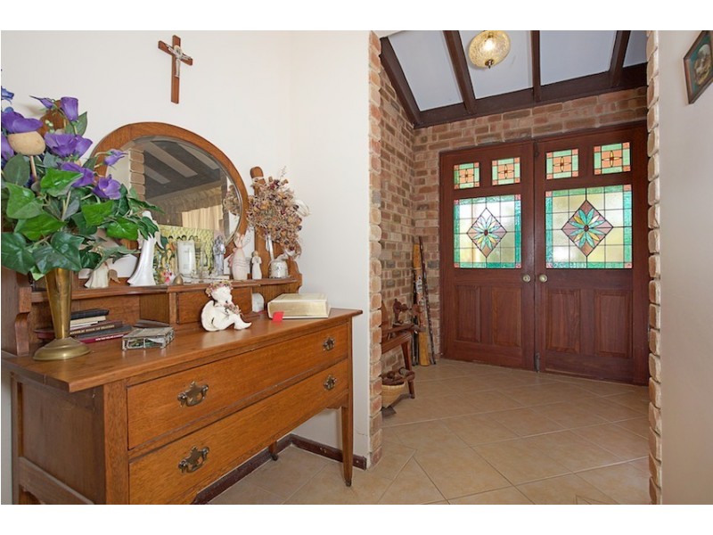 240 Mortimer Rd, Wellard WA 6170